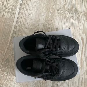 Kids all black air force ones size 12C